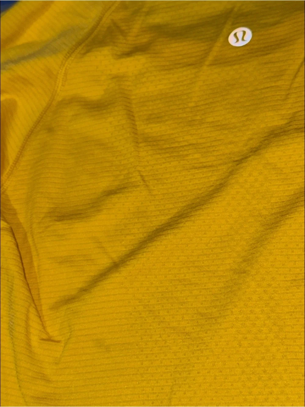Lululemon Swiftly Tech 2.0 in Utility Yellow, size 6 altered to be more cropped